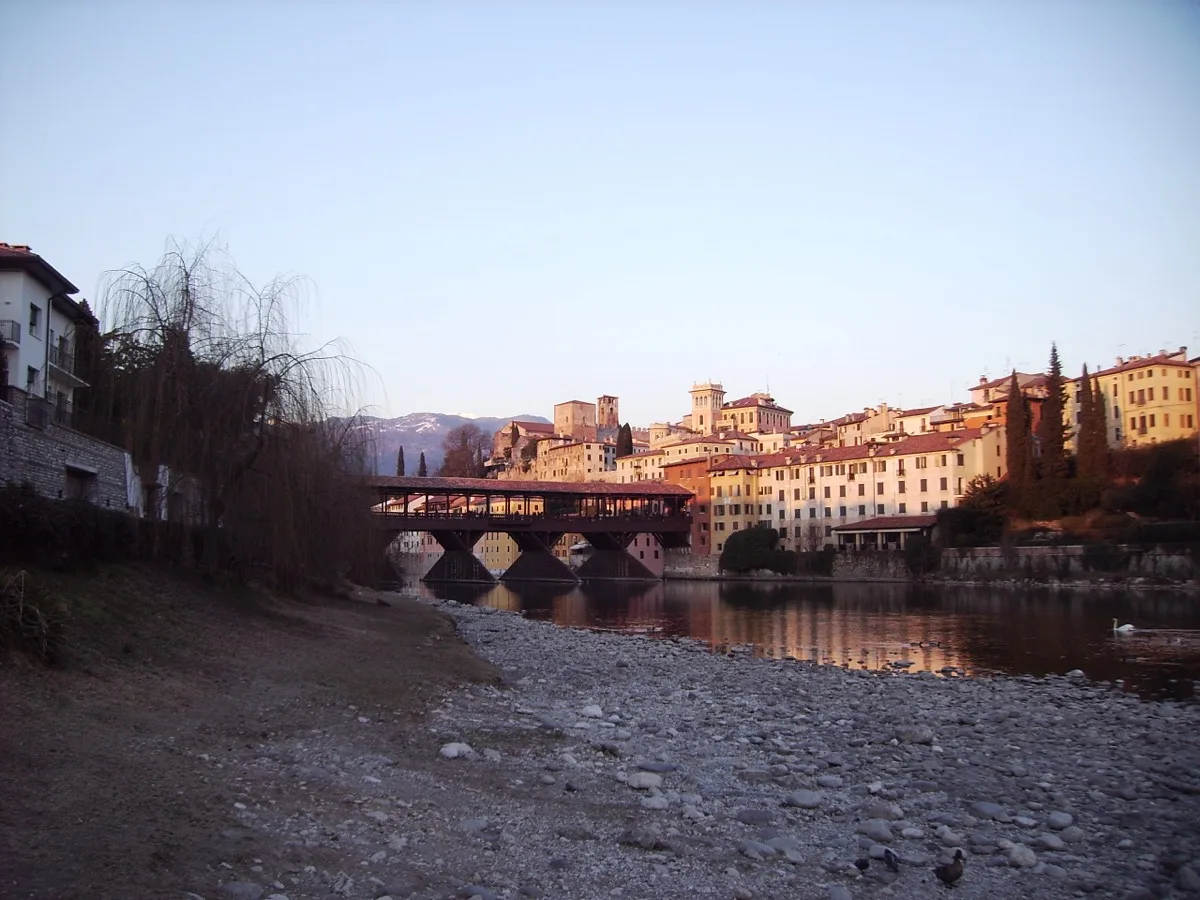 Bassano del Grappa — Ponte degli Alpini